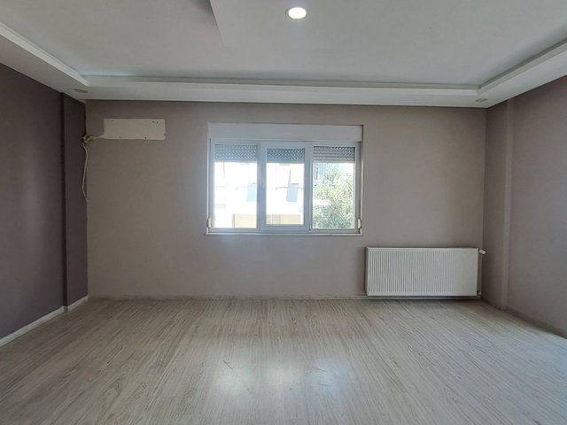 ERENKÖY’DE GÜNEY-DOĞU CEPHELİ 3+1 KİRALIK DUBLEKS DAİRE