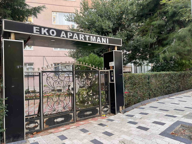 BEYLİKDÜZÜ BARIŞ MAH. EKO APARTMANI YENİLENMİŞ 3+1 135 M²
