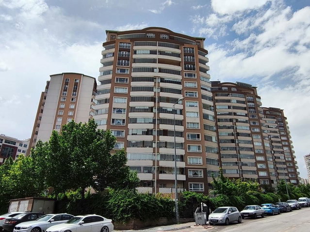 SERHAT MAHALLESI NEVBAHAR 1 NCI ADA SITESI'NDE 3+1 KIRALIK DAIRE