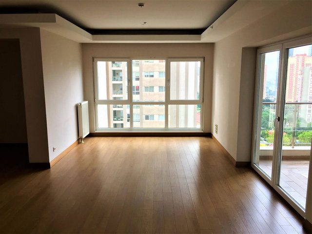 MY TOWERLAND ATAŞEHIR 3381-3 ADA KAPALI MUTFAKLI BALKONLU 120M2 2+1 KIRALIK DAIRE