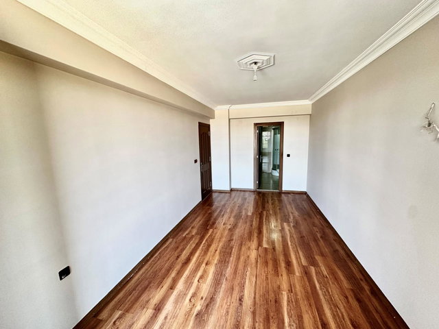 ÖZDAMAR SİTESİ’NDE KİRALIK 3+1 | 6. KAT | 120 M² NET | MUHTEŞEM MANZARA