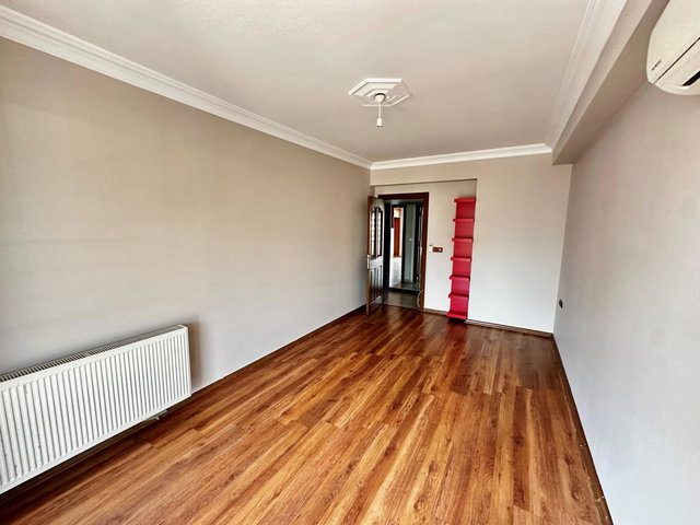 ÖZDAMAR SİTESİ’NDE KİRALIK 3+1 | 6. KAT | 120 M² NET | MUHTEŞEM MANZARA
