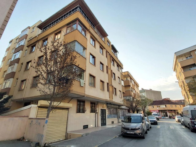 PENDİK ESENLER ÇARŞI İÇİNDE 3+2 175 M2 SATILIK DUBLEKS