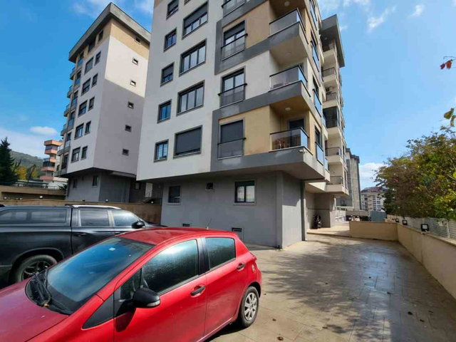SULTANBEYLİ NECİP FAZIL MAHALLESİNDE LÜKS 3+1 SATILIK DAİRE