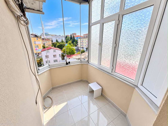 PENDİK KAVAKPINARDA İÇİ KOMPLE YENİLENMİŞ 3+1 SATILIK DAİRE