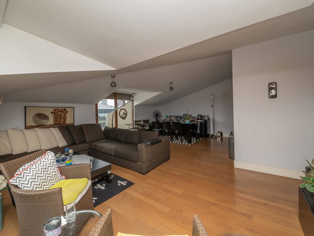 ETİLER’DE TERASLI 3+1 DUBLEKS EŞYALI KİRALIK DAİRE