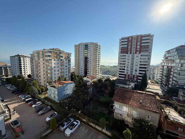SAMSUN CANİK’TE 4+1 | 160 M² NET | 2 BANYOLU | BALKONLU | KAT MÜLKİYETLİ
