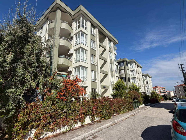 ÇANAKKALE MERKEZ ESENLER’DE KARDELEN SİTESİ’NDE 3+1 SATILIK DAİRE