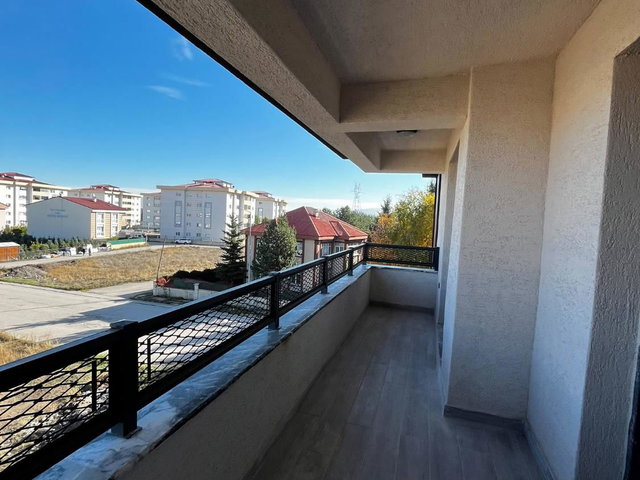 REMAX İLKE'DEN DADAŞKENT MERKEZ'DE 2+1 KİRALIK DAİRE