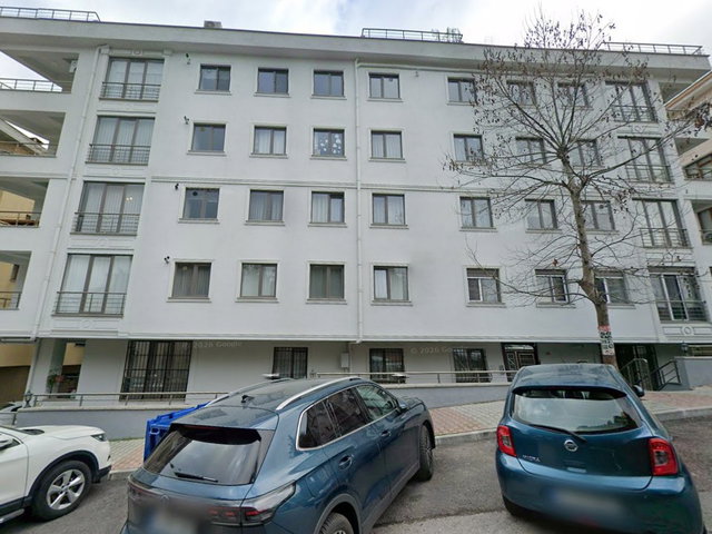 MALTEPE KÜÇÜKYALI’DA KADİR HAS 'A VE METROYA YAKIN BALKONLU KİRALIK DAİRE