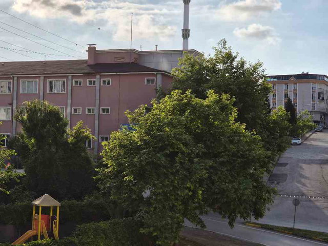 REMAX MUSTAFA'DAN DURUŞEHIR'DE MASRAFSIZ KUPON 3+1 DAIRE