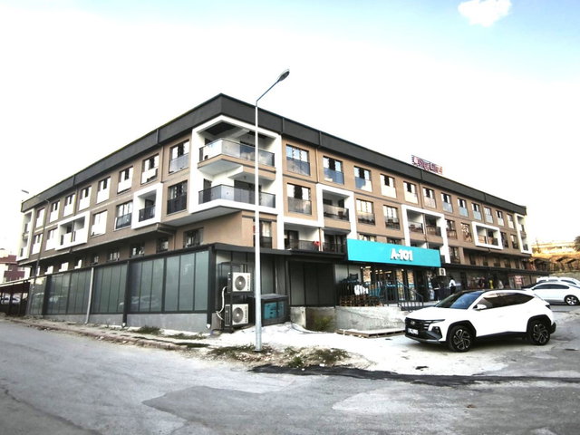 YENIMAHALLE BATISITESI MAH SIFIR OTURUMA HAZIR 2+1 DAIRE