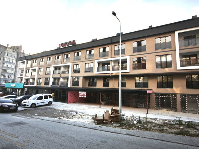 YENIMAHALLE BATISITESI MAH SIFIR OTURUMA HAZIR 2+1 DAIRE