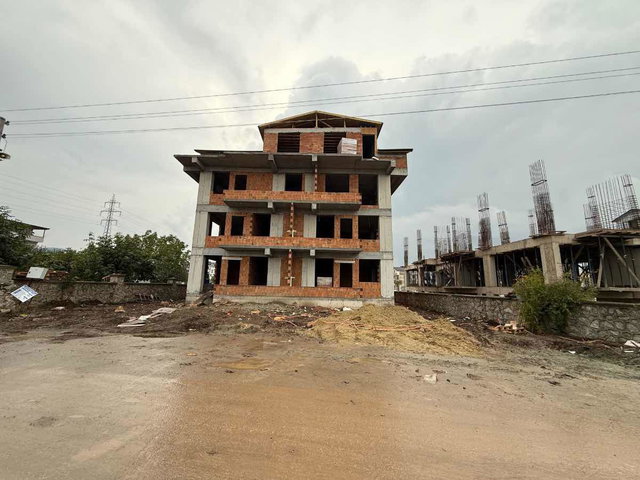 DILEK ERCAN REMAX ÇAKRA GÖLCÜK YAZLIK’TA 100 M² NET 2+1 TOPRAKTAN SATIŞ FAİZSİZ ELDEN TAKSİT