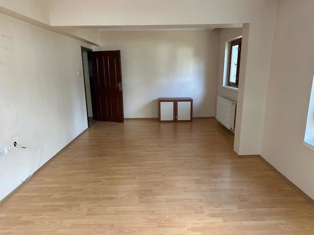 CENGİZHAN MAHALLESİNDE METROYA 200 METRE MESAFEDE FERAH 3+1 DAİRE !