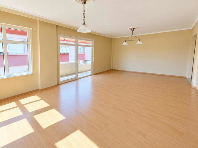 BATI MAH. BALKONLU ARA KAT 3+1 KİRALIK DAİRE
