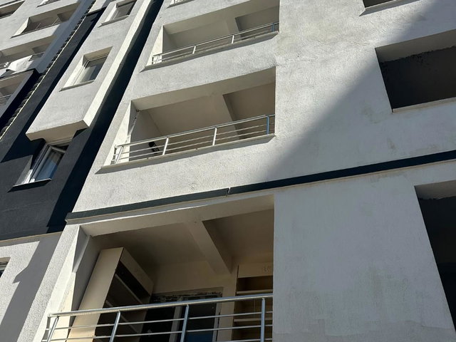 KUŞADASI DEĞİRMENDERE DE KİRALIK 2+1 DAİRE