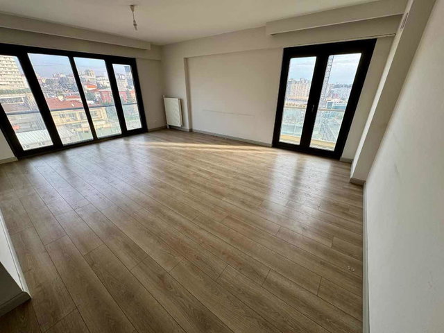 GÜNEŞLI GREENIST TERASTA FIRSAT FIYAT BOŞ SATILIK 2+1 LÜKS DAIRE