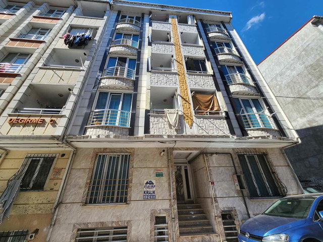 ESENYURT BALIKYOLU’NDA 2+1 | 105 M² BRÜT | BALKONLU | KREDİYE UYGUN, KİRACILI DAİRE