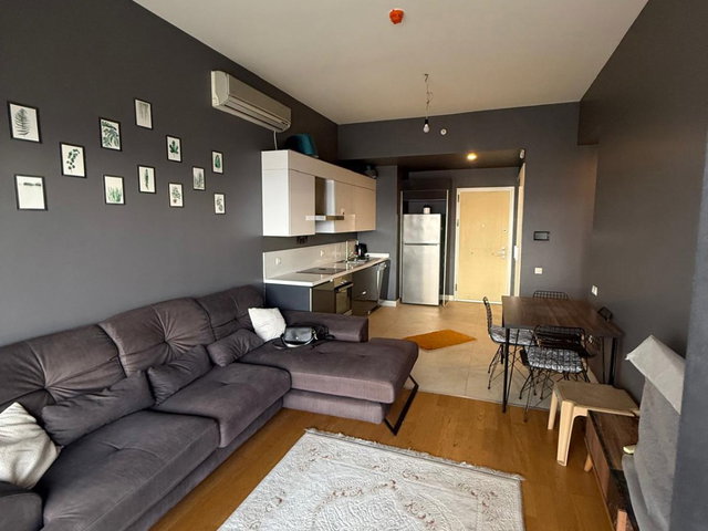 REMAX MODEL DEN SINPAŞ AQUA CITY F1 KULEDE 1+1 BALKONLU SATILIK DAIRE
