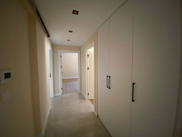 ÜSKÜDAR BAHÇELİEVLER ’DE SIFIR BİNADA 1. KAT KİRALIK 2+1 DAİRE
