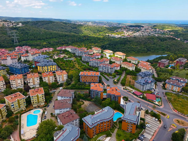 KOÇ ÜNİ BÖLGESİ PANORAMA HOME KİRALIK 1+1 BALKONLU KÖŞE ARAKAT