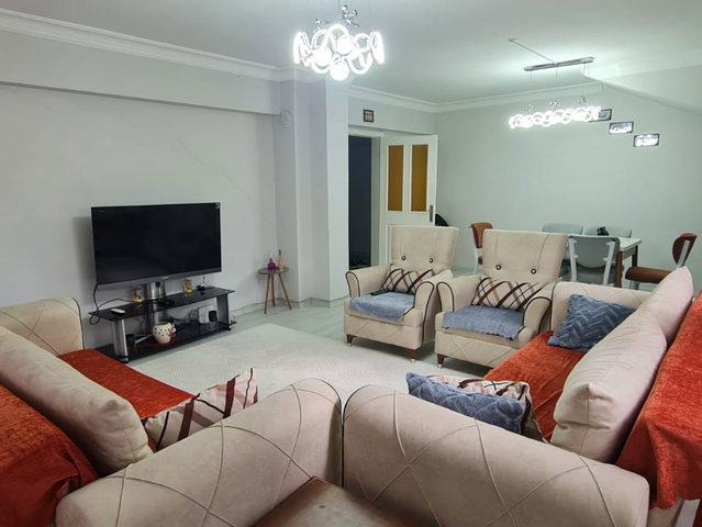 ÇANKAYA BİRLİK MAHALLESİNDE GENİŞ 2+1 EBEVEYN BANYOLU DAİRE
