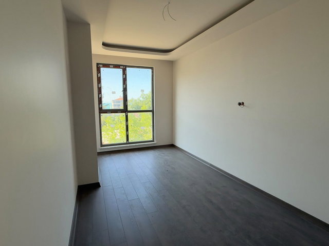 REMAX RAHŞAN ÇAM'DAN DENİZ MANZARALI GENİŞ 3+1 DAİRE