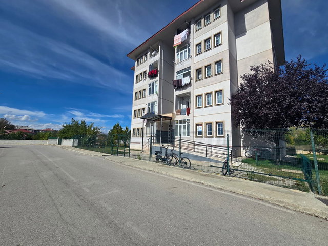 REMAX DEM'DEN KAVAKYOLU 2.ETAP TOKİDE 2+1 KİRALIK DAİRE