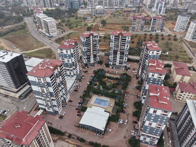 YAMAÇTEPE ZEKERİYA KÖY 3 SİTESİ'NDE SATILIK 4+1 LÜKS DAİRE