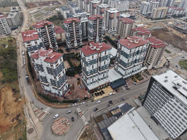 YAMAÇTEPE ZEKERİYA KÖY 3 SİTESİ'NDE SATILIK 4+1 LÜKS DAİRE