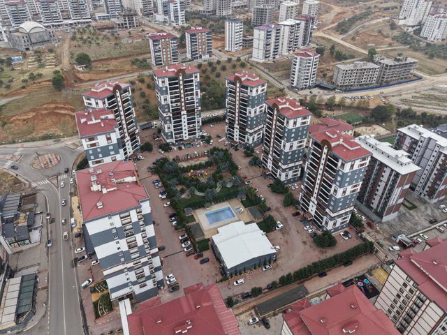 YAMAÇTEPE ZEKERİYA KÖY 3 SİTESİ'NDE SATILIK 4+1 LÜKS DAİRE