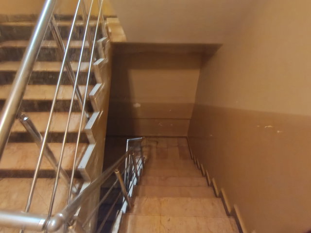 İZMİT CEDİTTE MERKEZİ KONUMDA BALKONLU, OTOPARKLI KİRALIK 3+1