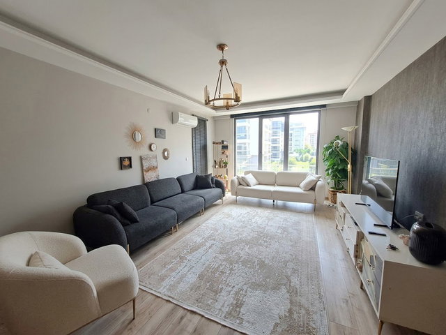 RE/MAX ADVANTAGE'DEN YÜKSELEN PARK SAFİR SİTESİNDE 3+1 DAİRE