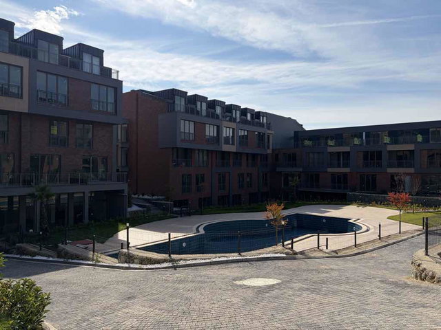 KABAOĞLU BOULEVARD EŞYALI KİRALIK ARAKAT 1+1 DAİRE