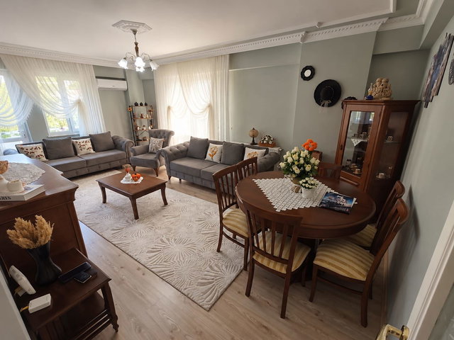 REMAX EFFECT'TEN GÖLCÜK DONANMADA DENİZ MANZARALI 3+1 ARAKAT
