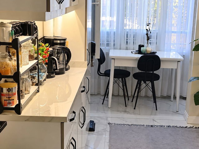 REMAX EFFEC'TEN FSM'DE FULL YENİLENMİŞ 130 M² NET İSKANLI DAİRE