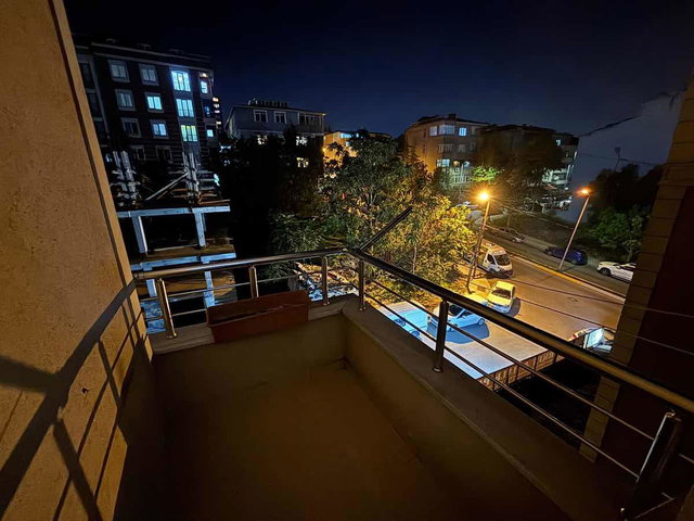 REMAX SATILIK 3+1 ARAKAT BALKONLU TEMİZ DAİRE