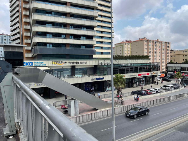 AKROS ISTANBULDA 1+1 KIRALIK DAIRE
