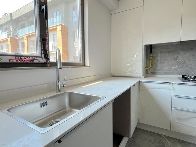 REMAX LEON AKPINAR EGEMEN 1050 SİTESİ KİRALIK 3+1 DAİRE