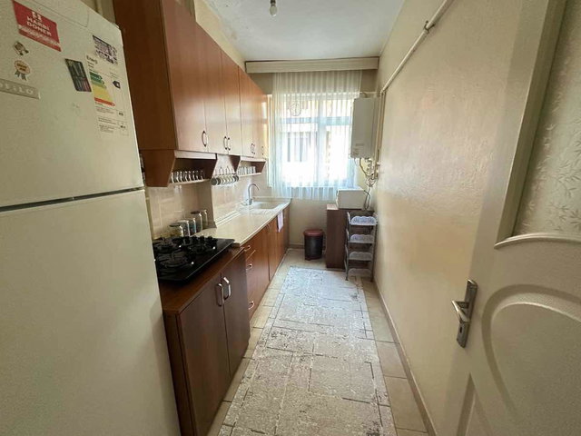 BAĞCILAR YILDIZTEPE’DE EŞYALI 2+1 KİRALIK DAİRE | BALKONLU | DOĞALGAZ KOMBİ