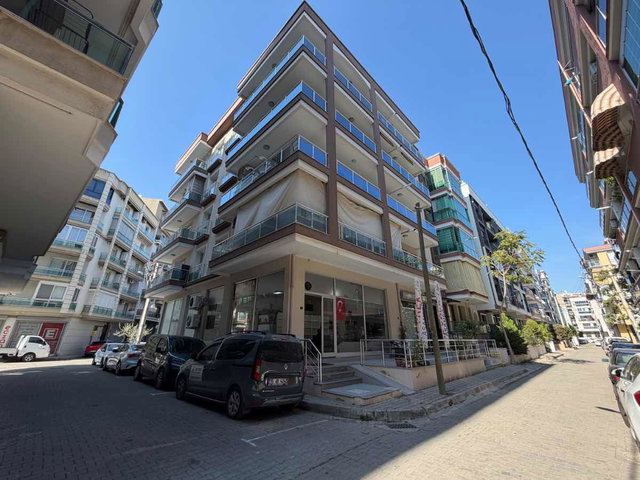 KARŞIYAKA ŞEMİKLER’DE EŞYALI 3+1 | 2 BANYO | GÜNEY-BATI CEPHE | BALKONLU KİRALIK DAİRE