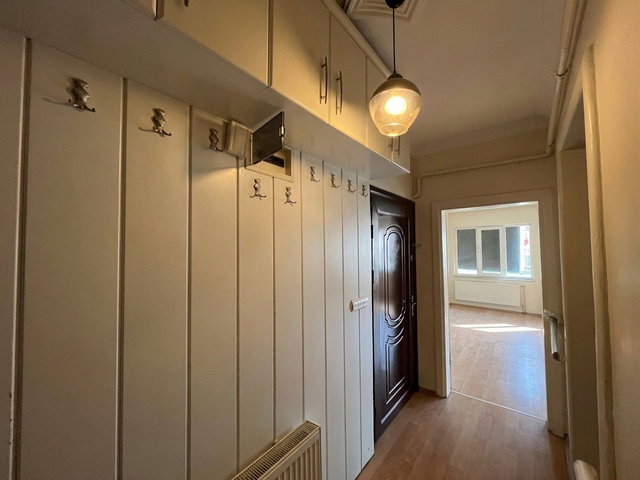 ÇOK ÖZEL FIRSAT! BİGA ÇARŞI MERKEZDE SATILIK 3+1 DAİRE