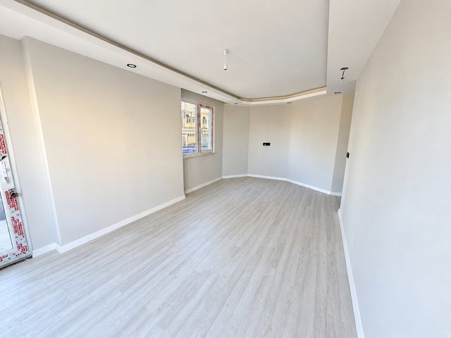 ÇAYIROVA AKSE MAHALLESİ RAGIP DEMİRKOL BULVARINDA 2+1 ''0'' DAİRE
