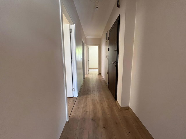 KARTAL YUNUS MAHALLESİNDE, MERKEZİ KONUMDA SATILIK 2+1 DAİRE