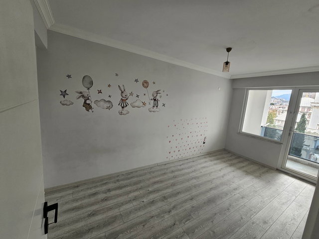 REMAX'TEN HACISİYAM MAH.2+1 KİRALIK DAİRE...!