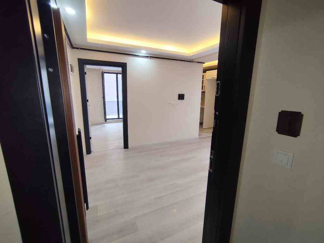 REMAX LAND'DEN HASTANENİN KARŞISINDA TERASLI YERDEN ISITMALI 1+1