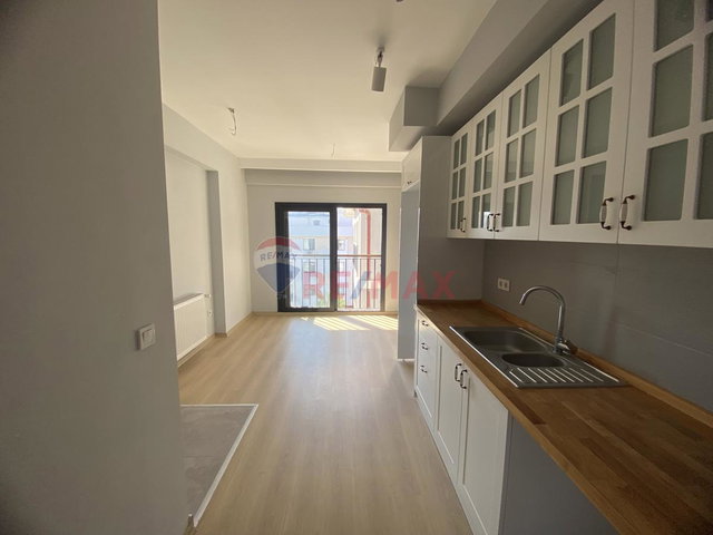 YÜCESOY MAHALLE KONUTLARINDA HAVUZ CEPHE KİRALIK 1+1 DAİRE