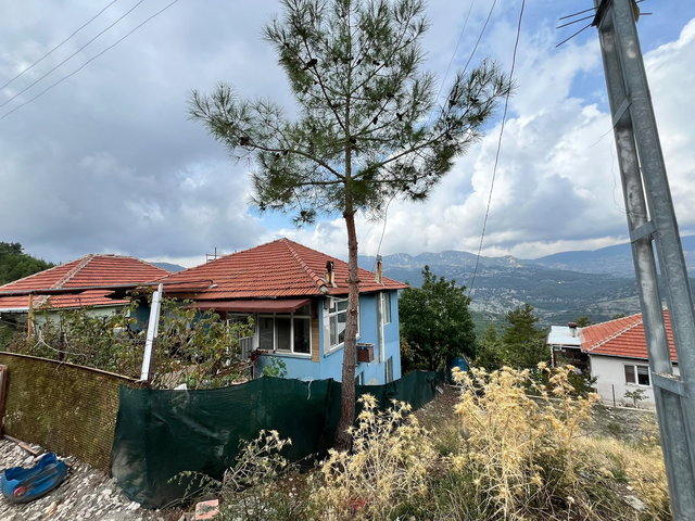 ANTALYA KONYAALTI ÜÇOLUK MAHALLESİNDE 366 M² BRÜT, 2 KATLI 5+1 MÜSTAKİL EV | YAYLA EVİ