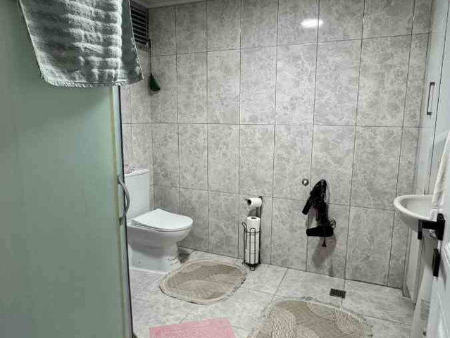ÖZENLE YENILENMIŞ ANA YOL ÜZERI  3+1  SATILIK DAİRE